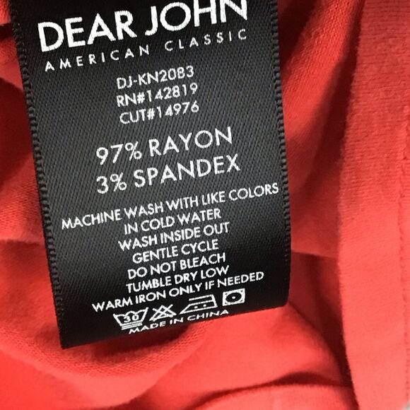 Dear John Women’s Top Small Pink Short Sleeve Stretch Pullover Tee NWOT - Picture 3 of 11